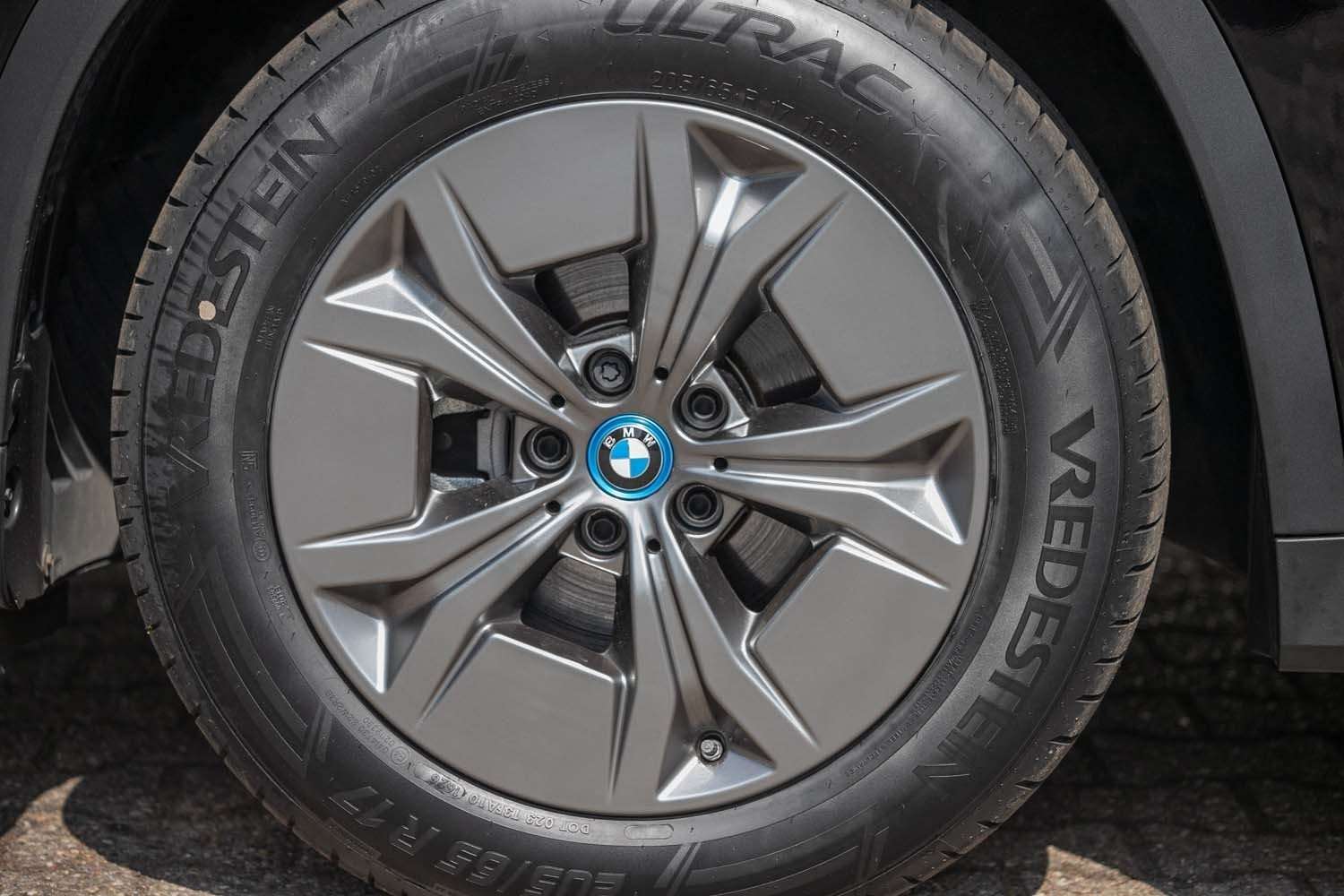 Fahrzeugbild eines BMW iX1
