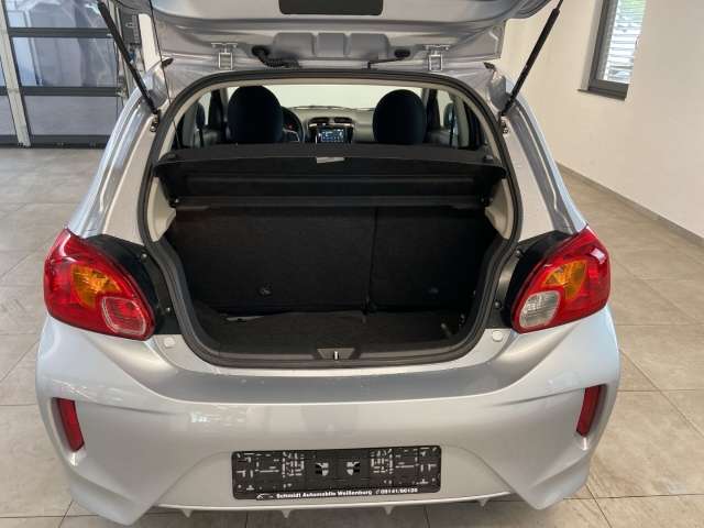 Fahrzeugbild eines Mitsubishi Space Star