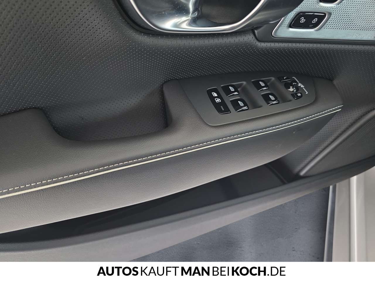 Fahrzeugbild eines Volvo S90