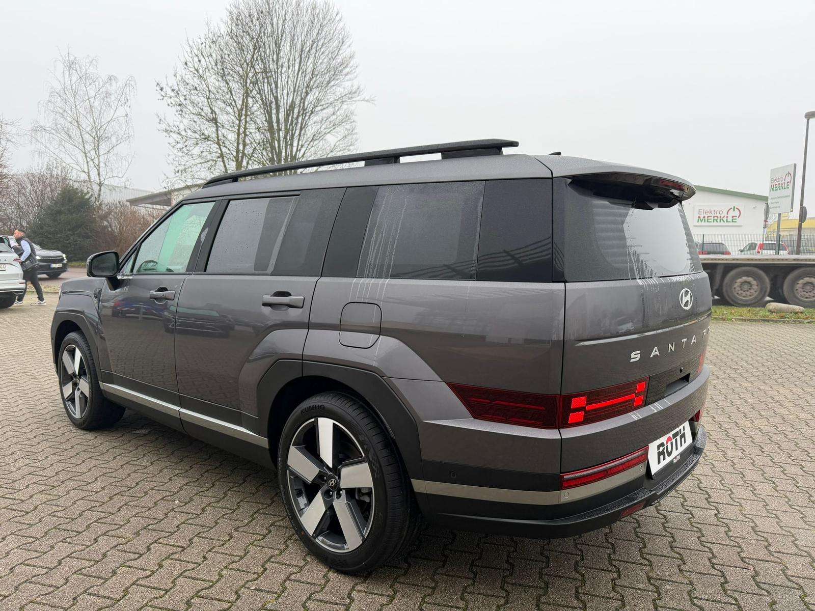 Fahrzeugbild eines Hyundai Santa Fe