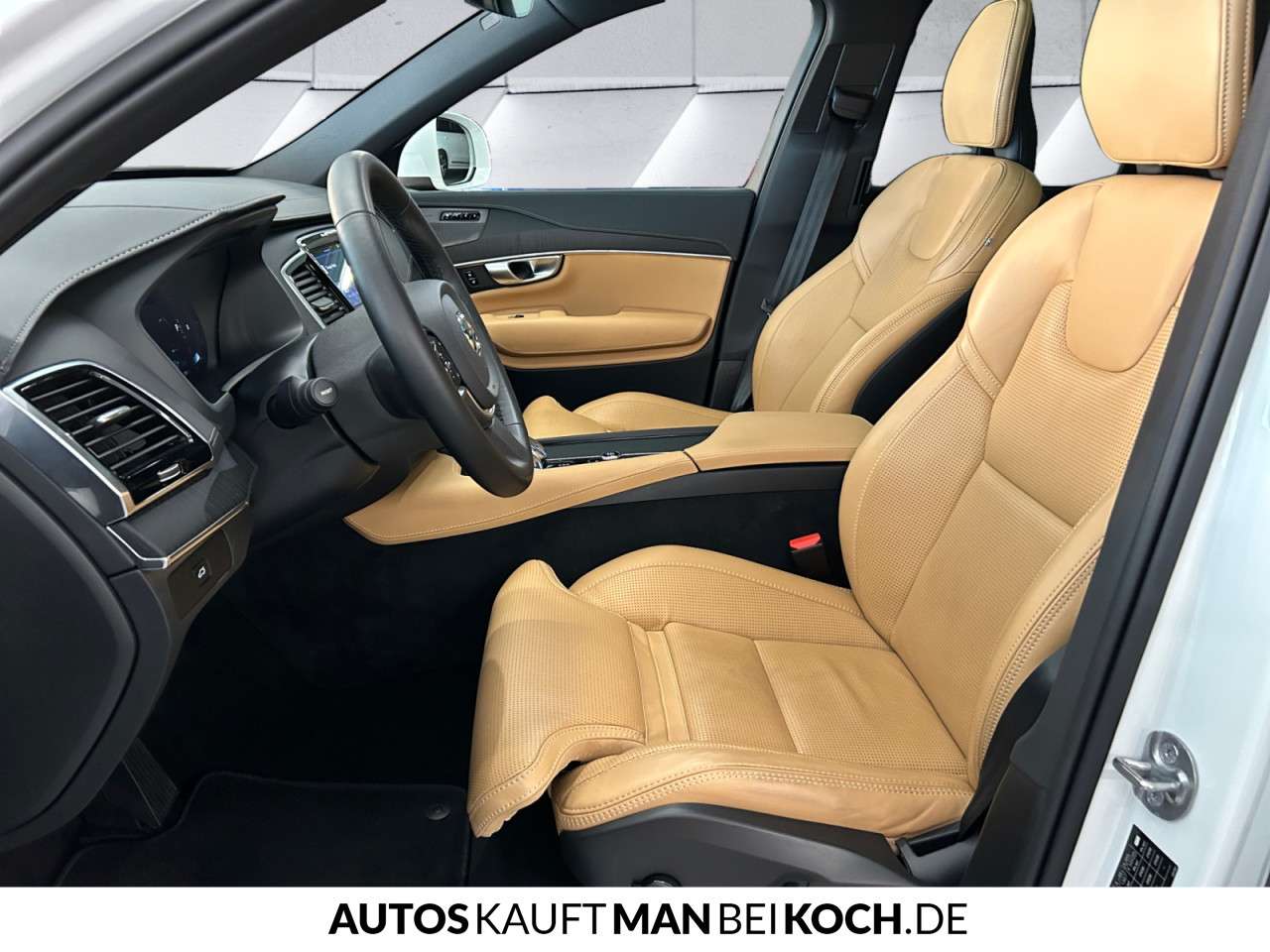 Fahrzeugbild eines Volvo XC90