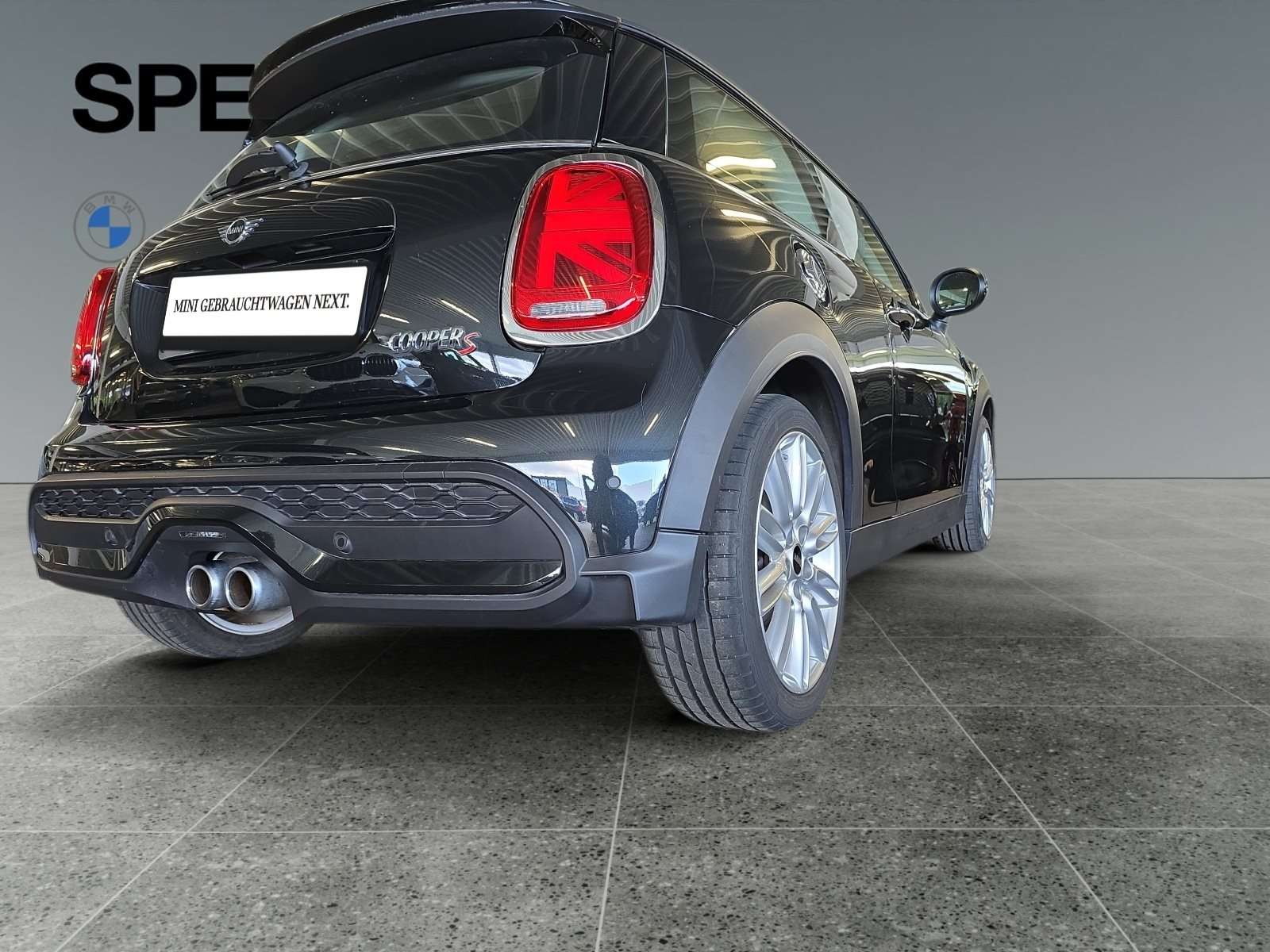 Fahrzeugbild eines MINI COOPER