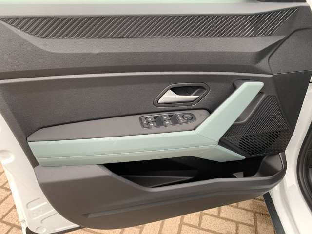 Fahrzeugbild eines Dacia Bigster