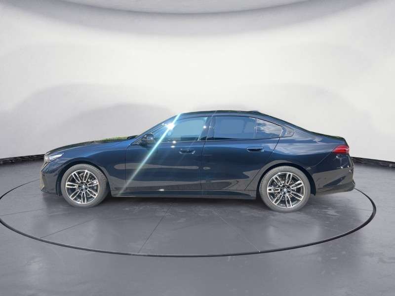 Fahrzeugbild eines BMW 5er-Reihe