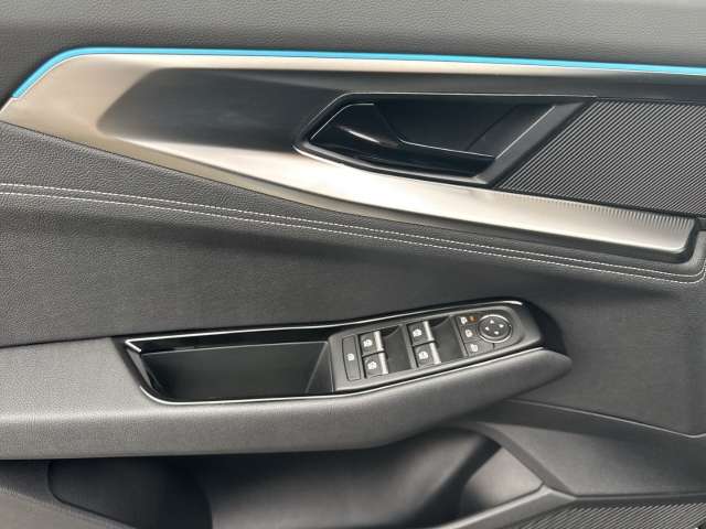 Fahrzeugbild eines Renault Austral