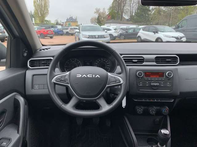 Fahrzeugbild eines Dacia Duster