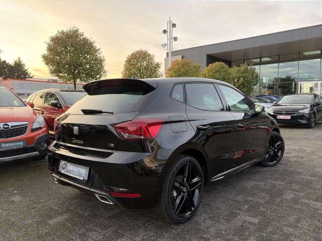 Fahrzeugbild eines SEAT Ibiza
