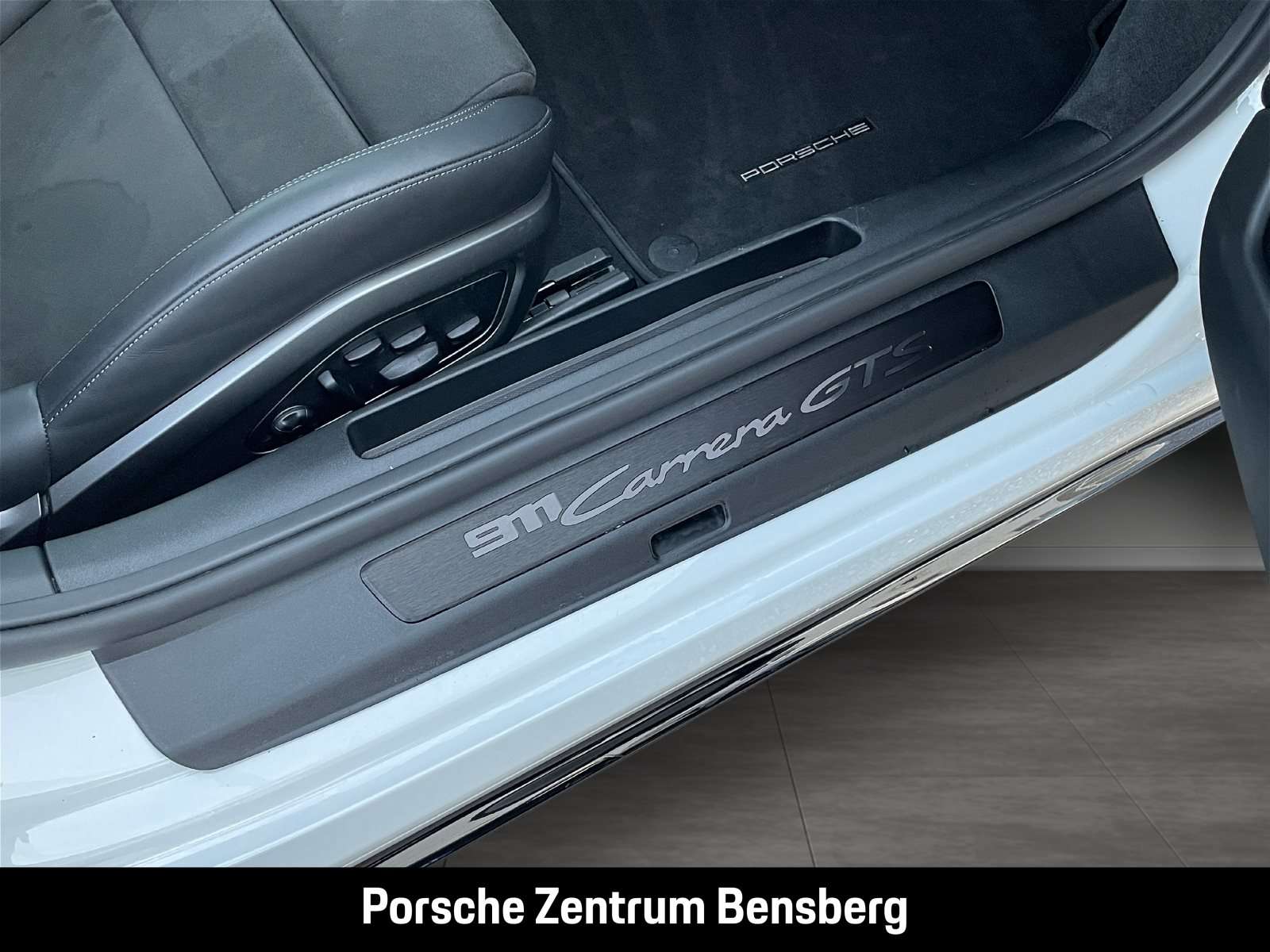 Fahrzeugbild eines Porsche 911