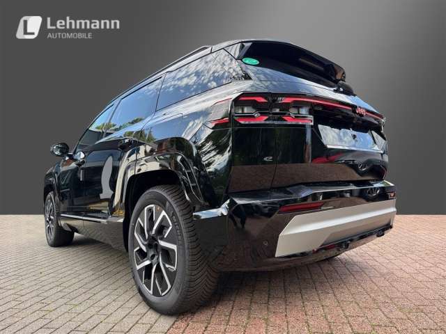 Fahrzeugbild eines Jeep Compass