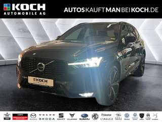 Schräge Frontansicht auf einen Volvo XC60 , freigestellt