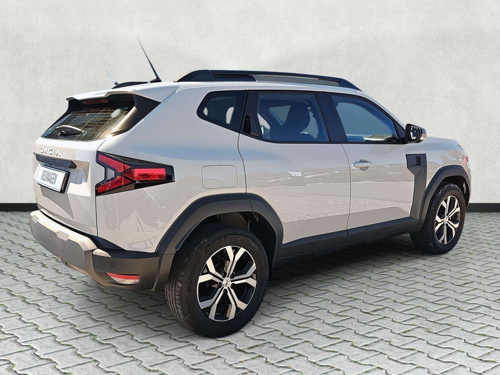 Fahrzeugbild eines Dacia Duster