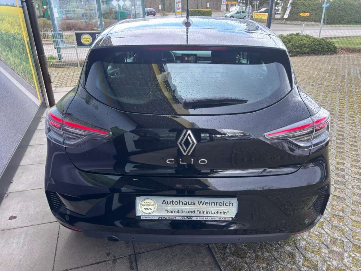 Fahrzeugbild eines Renault Clio