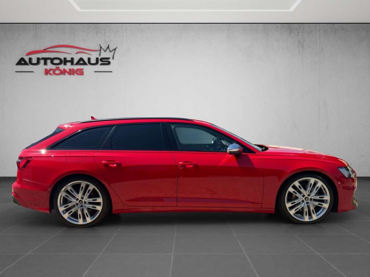 Fahrzeugbild eines Audi S6