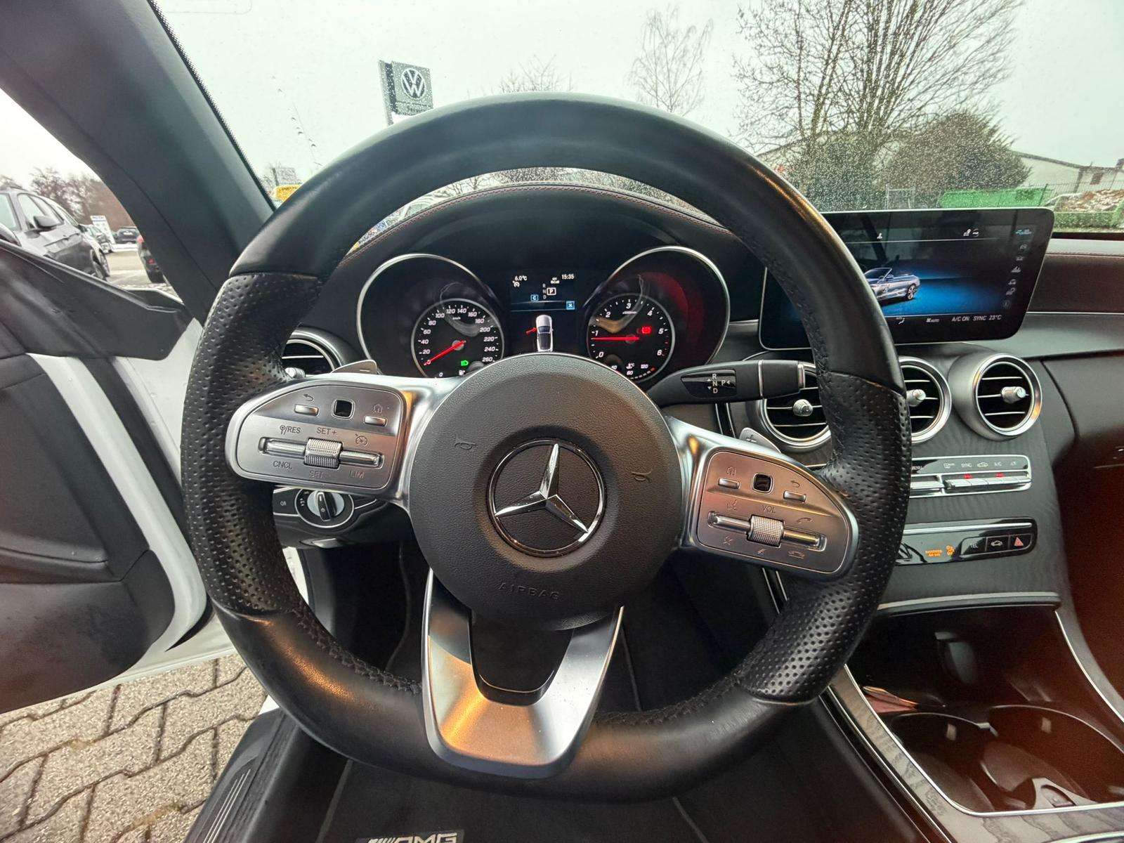 Fahrzeugbild eines Mercedes-Benz C-Klasse