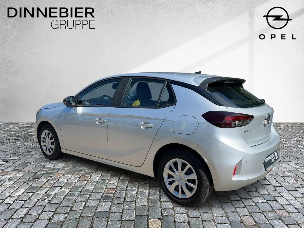 Fahrzeugbild eines Opel Corsa