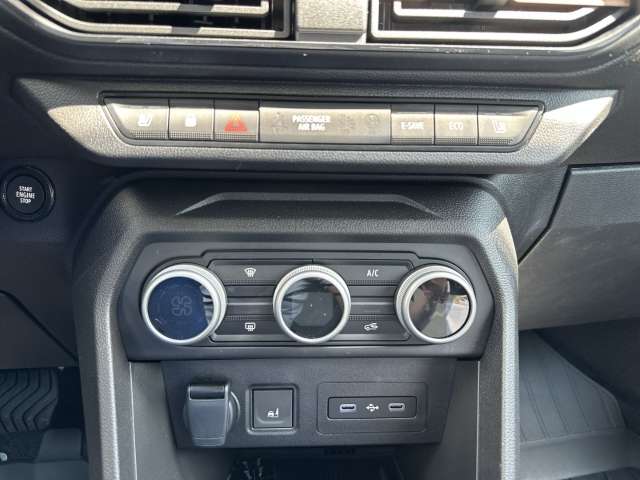 Fahrzeugbild eines Dacia Jogger
