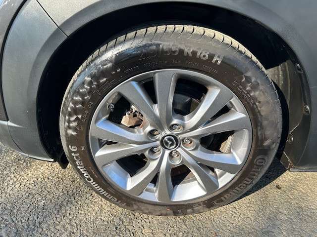 Fahrzeugbild eines Mazda CX-30