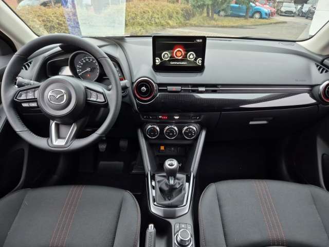 Fahrzeugbild eines Mazda Mazda2