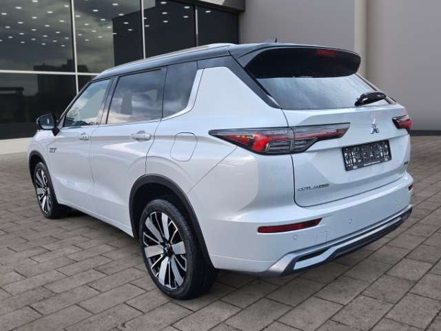 Fahrzeugbild eines Mitsubishi Outlander