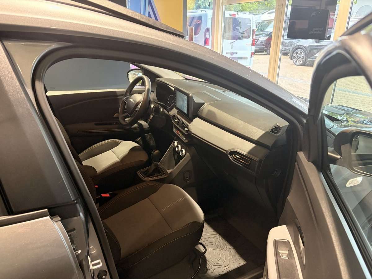 Fahrzeugbild eines Dacia Jogger