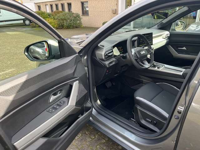 Fahrzeugbild eines Dacia Bigster