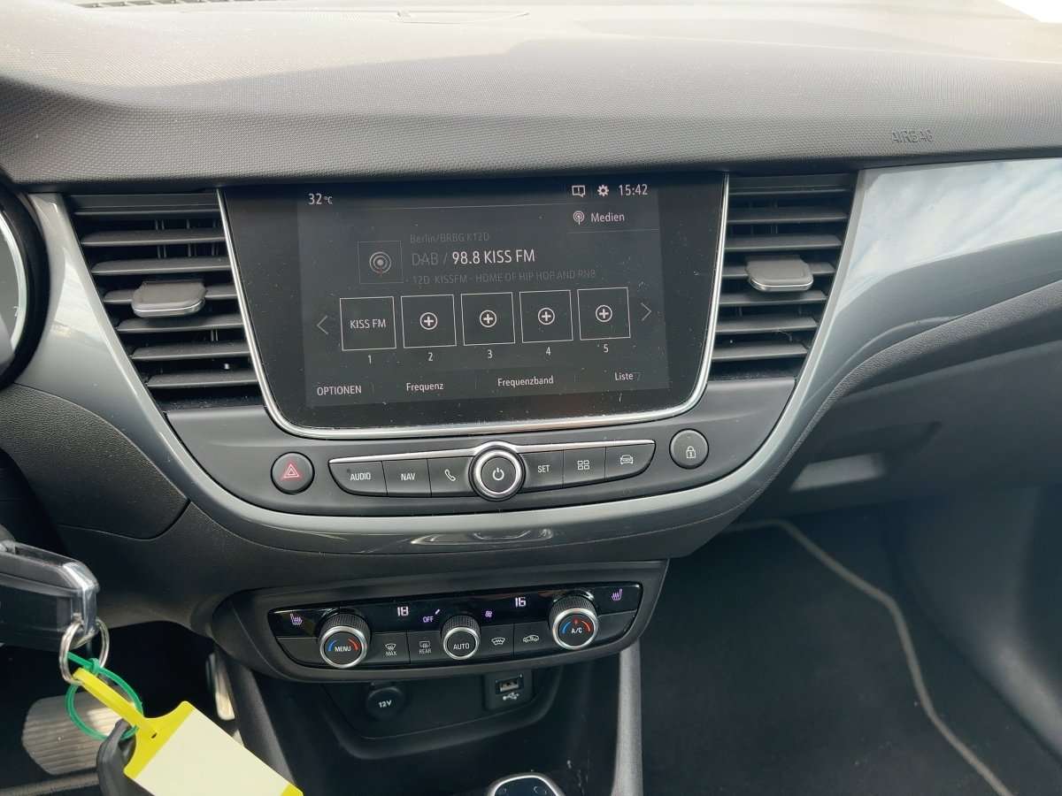 Fahrzeugbild eines Opel Crossland X