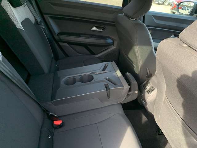 Fahrzeugbild eines Dacia Bigster