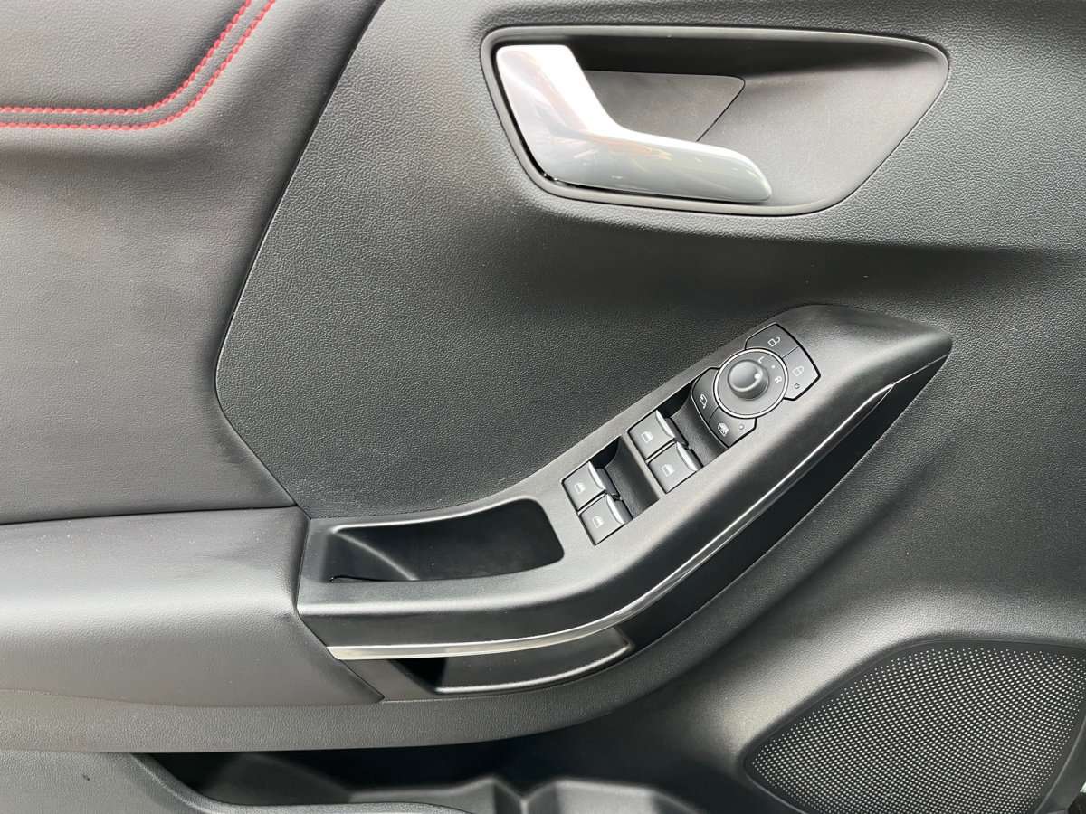 Fahrzeugbild eines Ford Puma