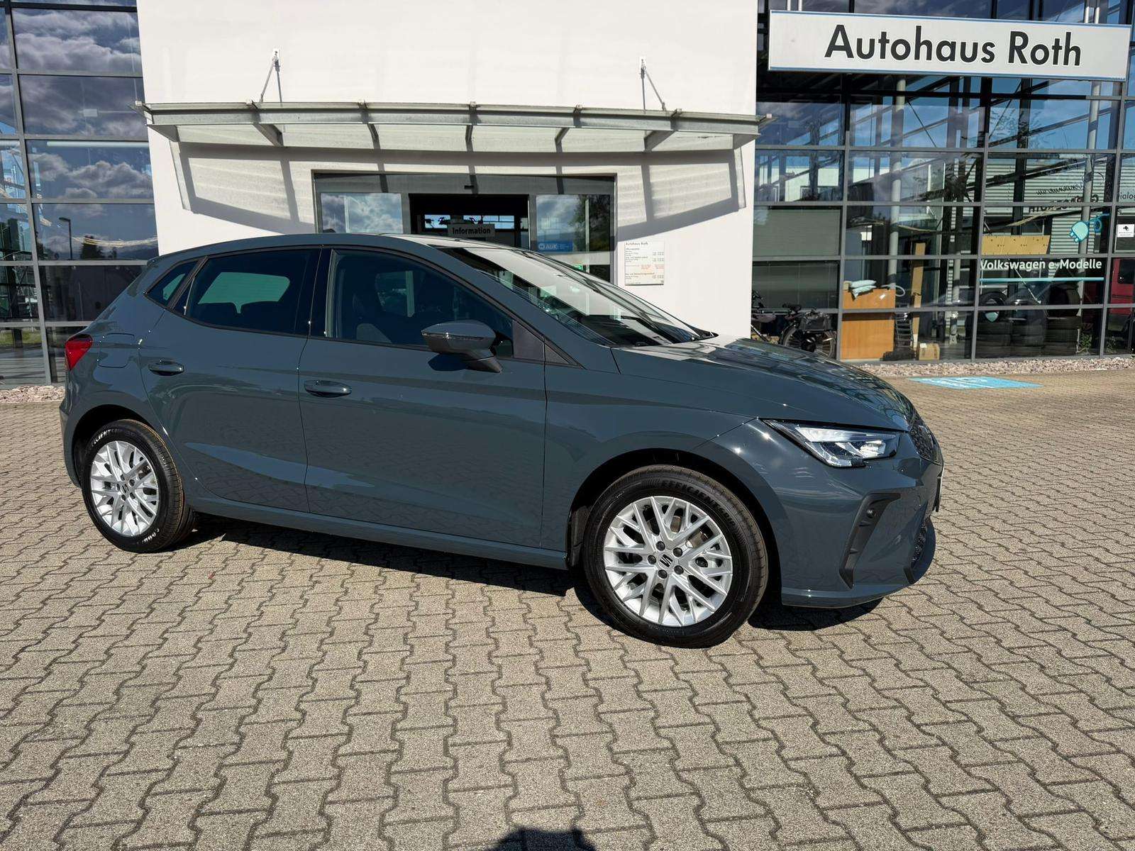 Fahrzeugbild eines SEAT Ibiza