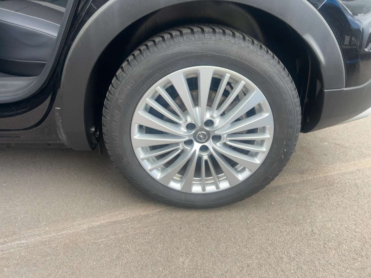 Fahrzeugbild eines Opel Grandland X