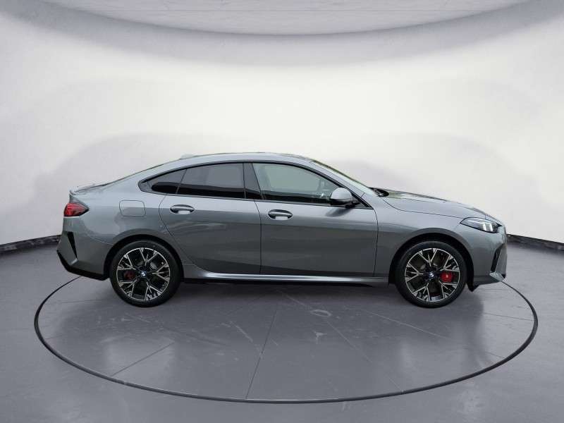 Fahrzeugbild eines BMW 2er-Reihe