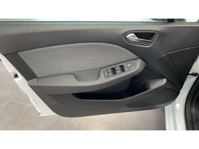 Fahrzeugbild eines Renault Clio