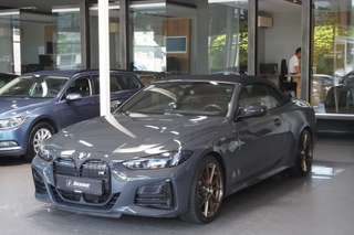 Schräge Frontansicht auf einen BMW 4er-Reihe , freigestellt