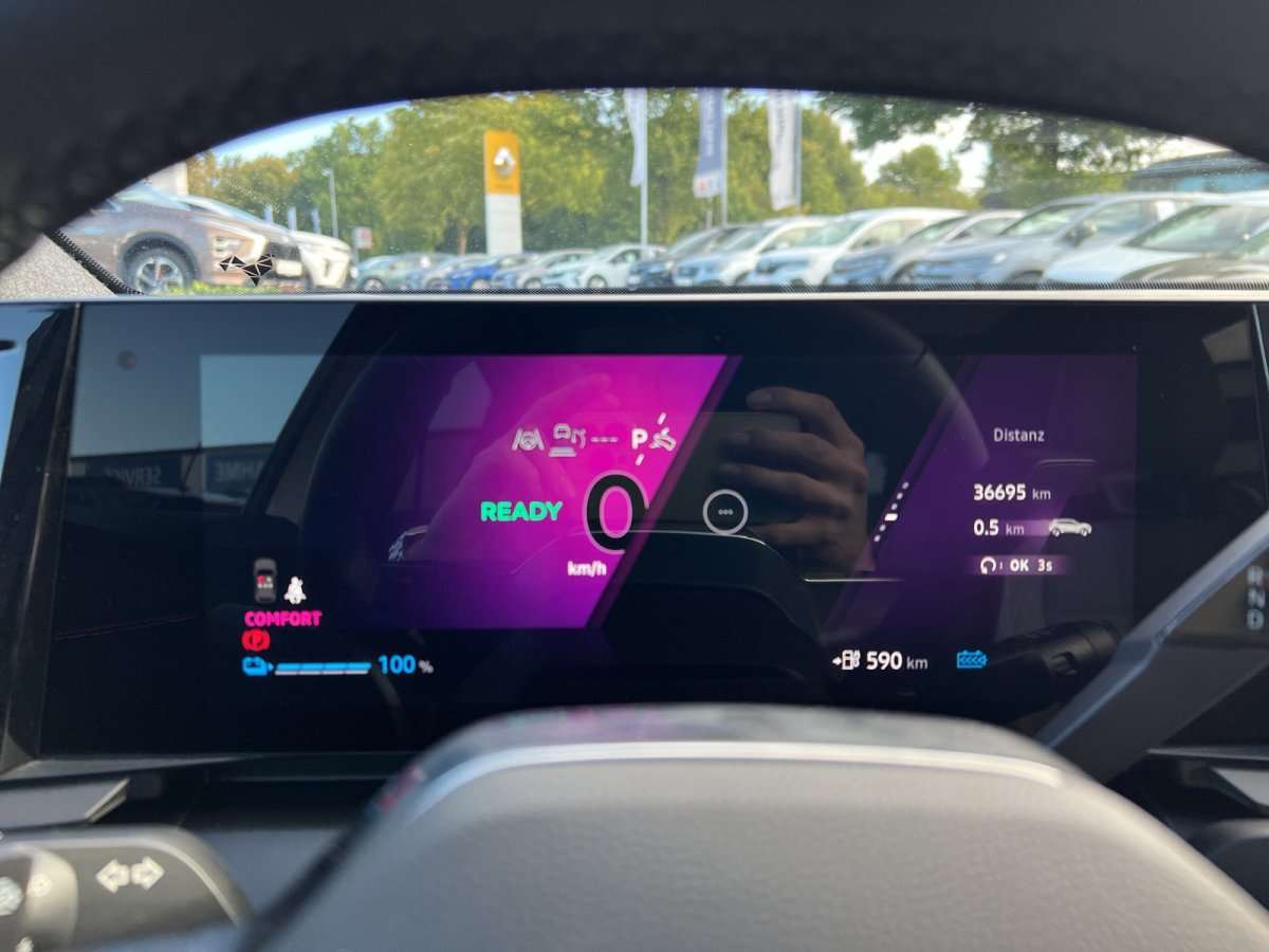 Fahrzeugbild eines Renault Scénic