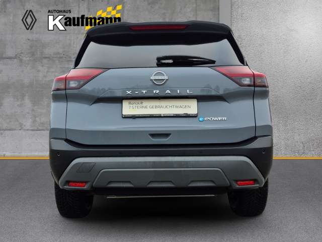 Fahrzeugbild eines Nissan X-TRAIL