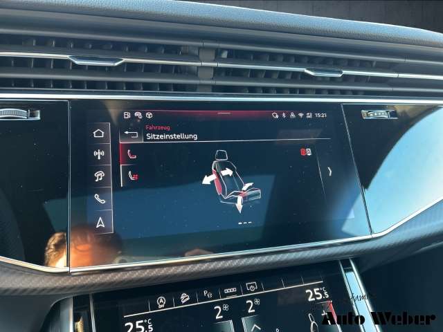 Fahrzeugbild eines Audi SQ8