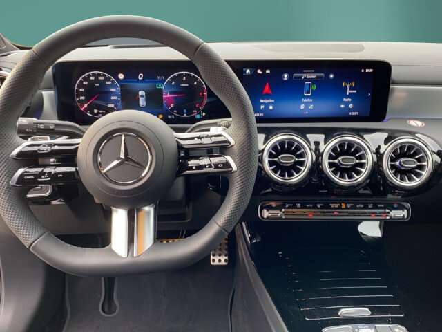 Fahrzeugbild eines Mercedes-Benz CLA