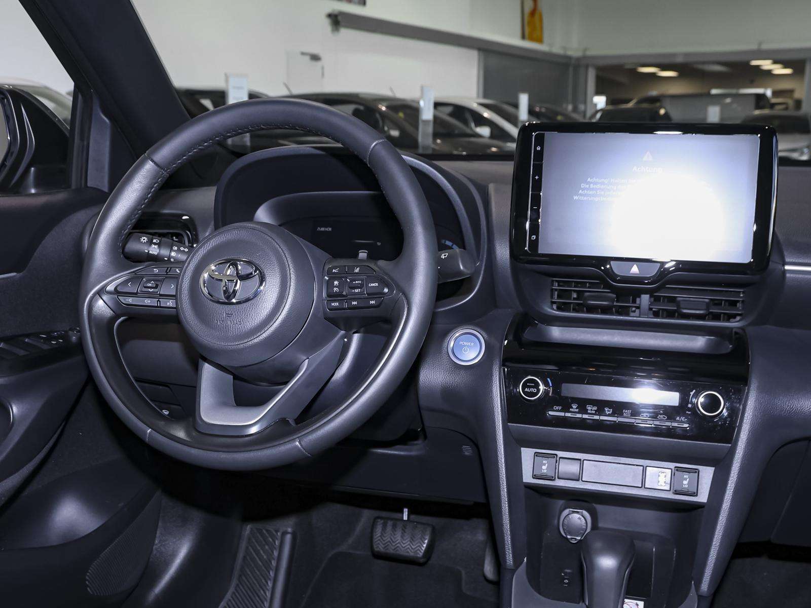 Fahrzeugbild eines Toyota Yaris Cross