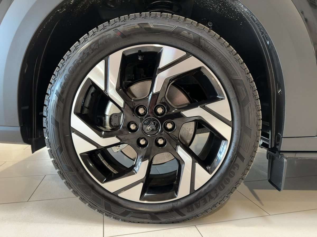 Fahrzeugbild eines Ford Tourneo Custom