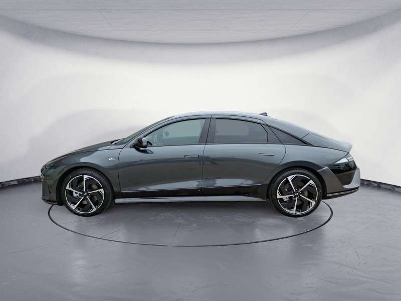 Fahrzeugbild eines Hyundai IONIQ 6