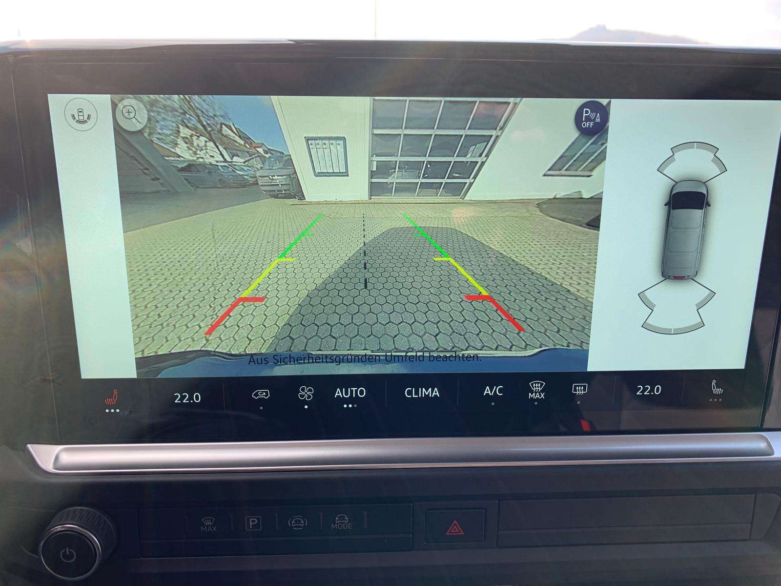 Fahrzeugbild eines Volkswagen Caravelle