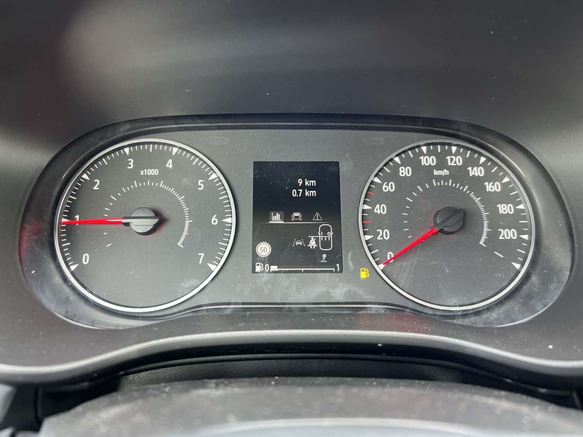 Fahrzeugbild eines Dacia Sandero