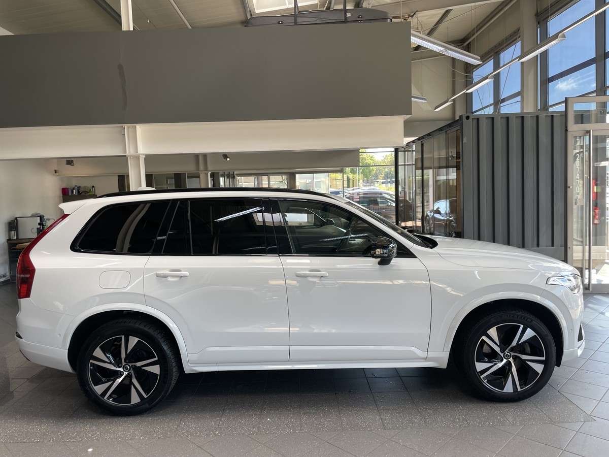 Fahrzeugbild eines Volvo XC90