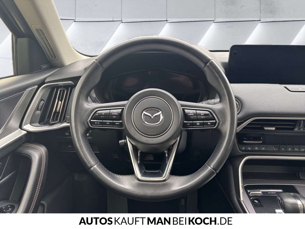 Fahrzeugbild eines Mazda CX-60