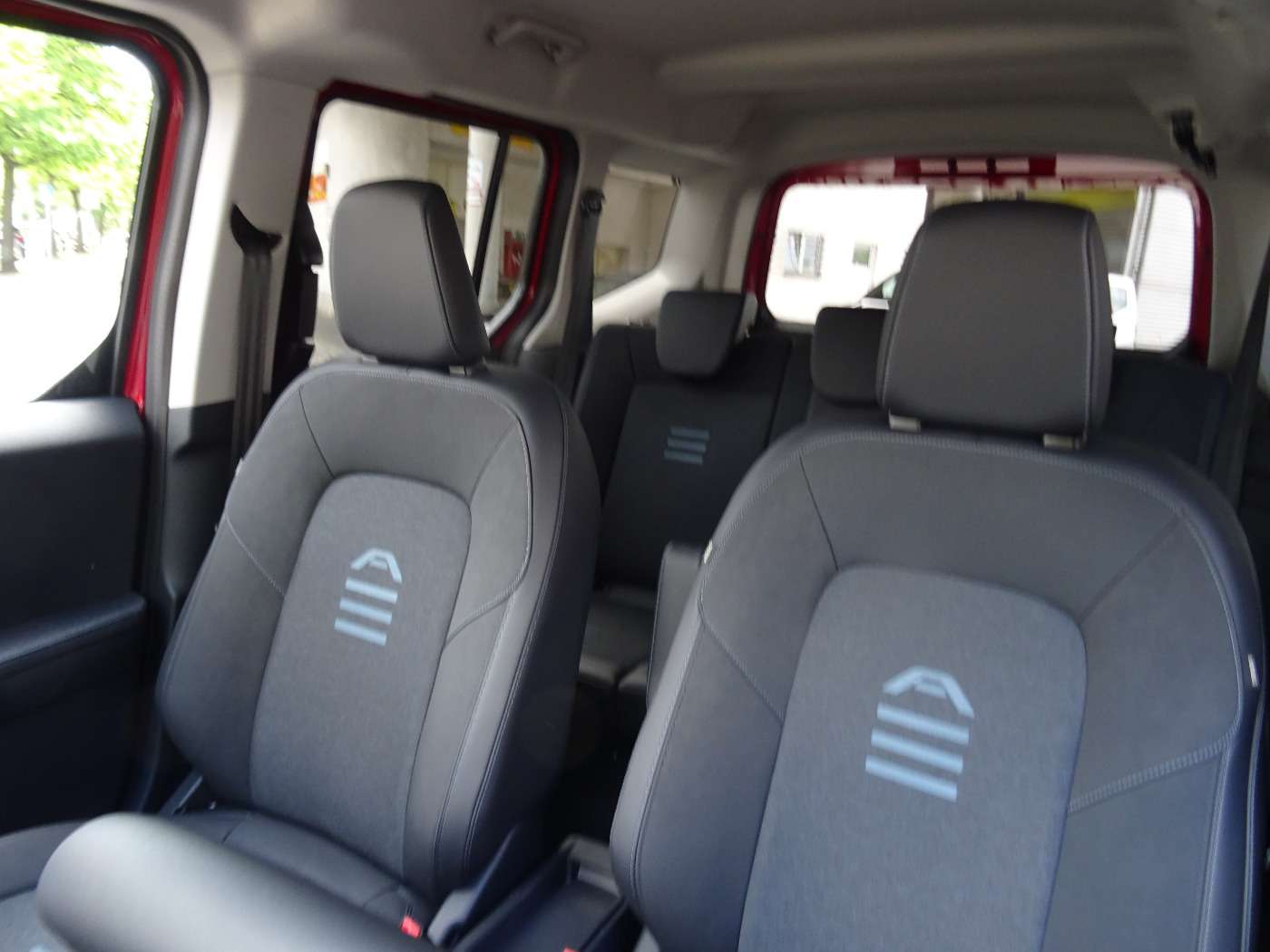 Fahrzeugbild eines Ford Tourneo Courier