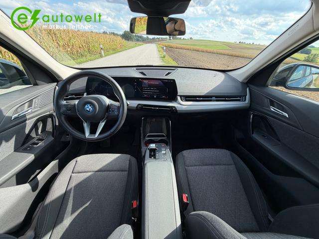 Fahrzeugbild eines BMW iX1