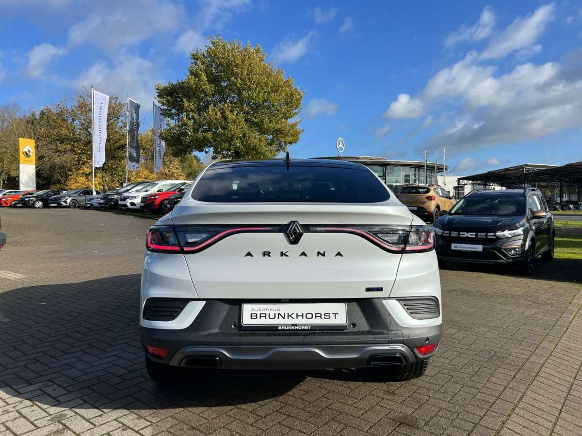 Fahrzeugbild eines Renault Arkana