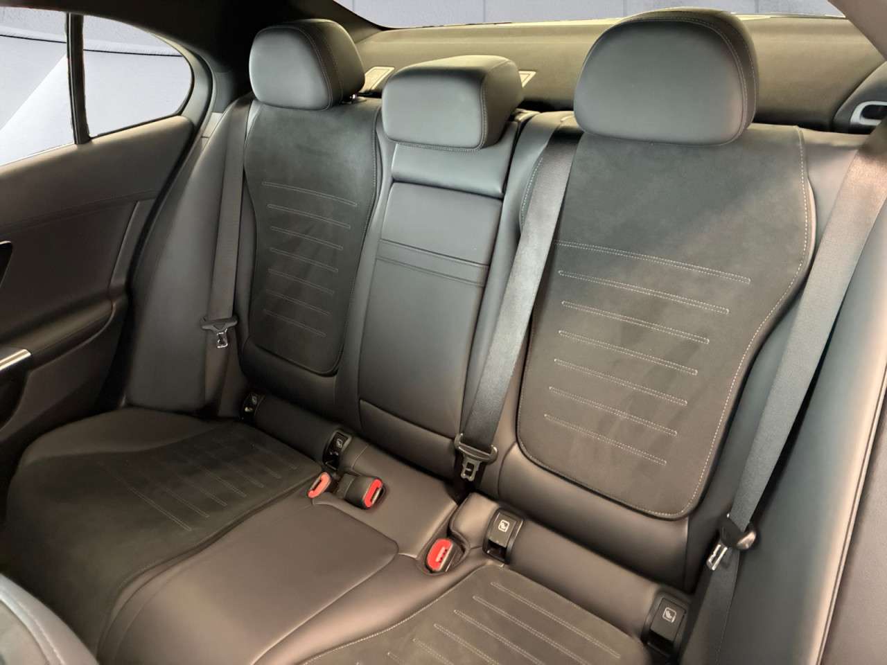 Fahrzeugbild eines Mercedes-Benz C-Klasse