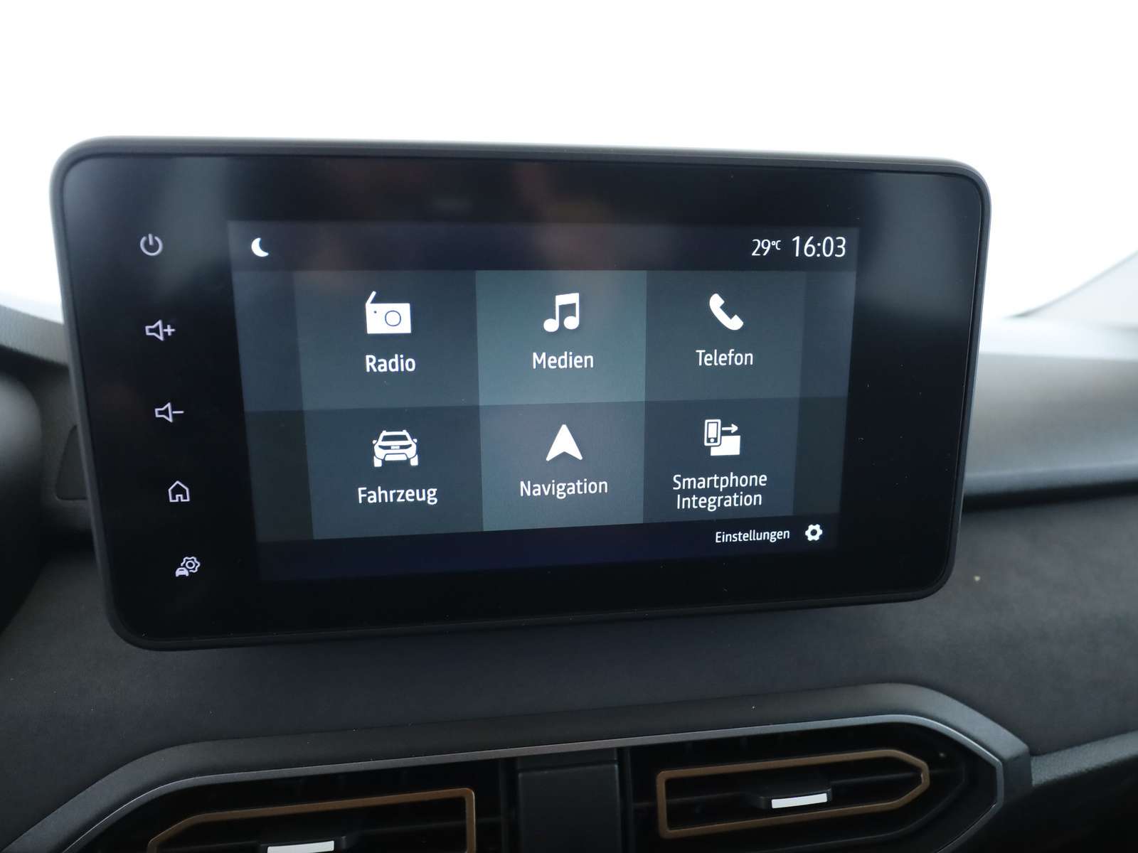 Fahrzeugbild eines Dacia Jogger