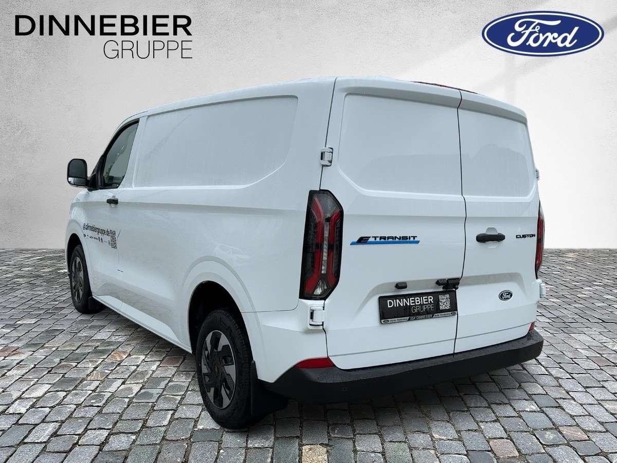 Fahrzeugbild eines Ford Transit Custom